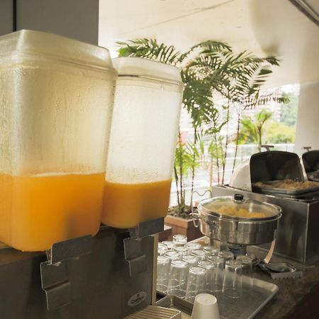 Torres De Alba Hotel & Suites Panama City Ngoại thất bức ảnh