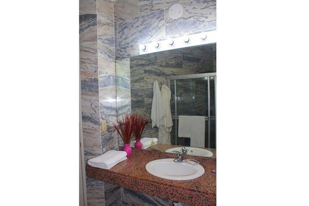 Torres De Alba Hotel & Suites Panama City Ngoại thất bức ảnh