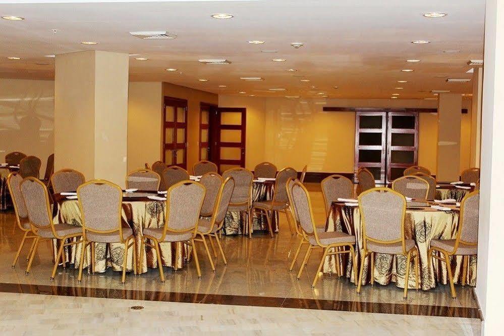 Torres De Alba Hotel & Suites Panama City Ngoại thất bức ảnh